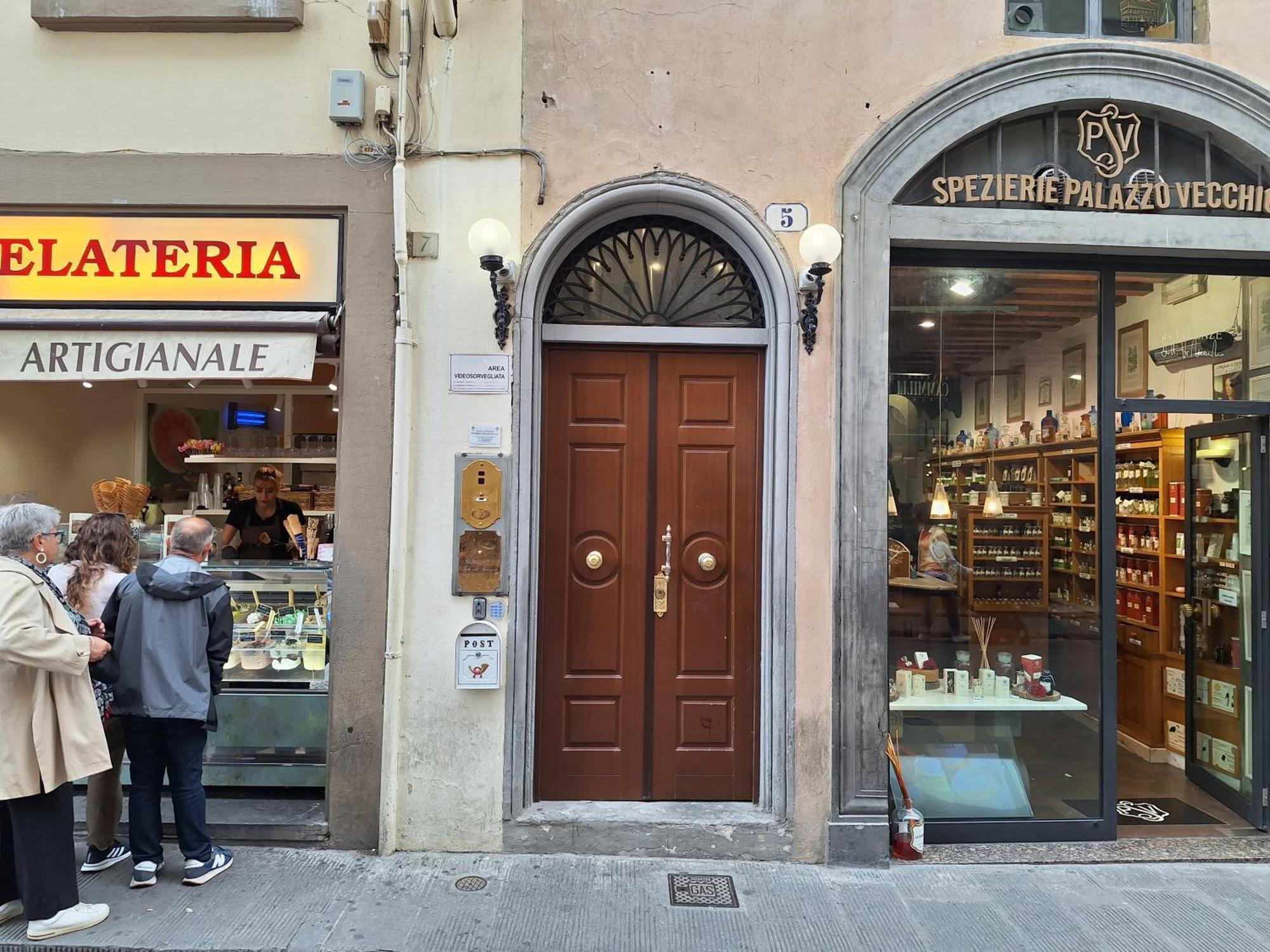 Mamo Florence - Amalia Piazza Signoria Apartment Dış mekan fotoğraf